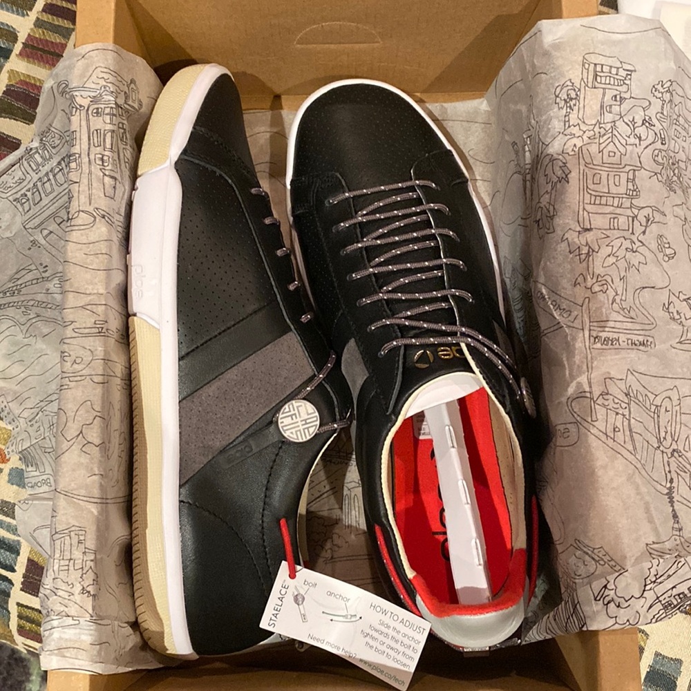 NWT Plae Mulberry Black 9 women 7.5 Men EU 40